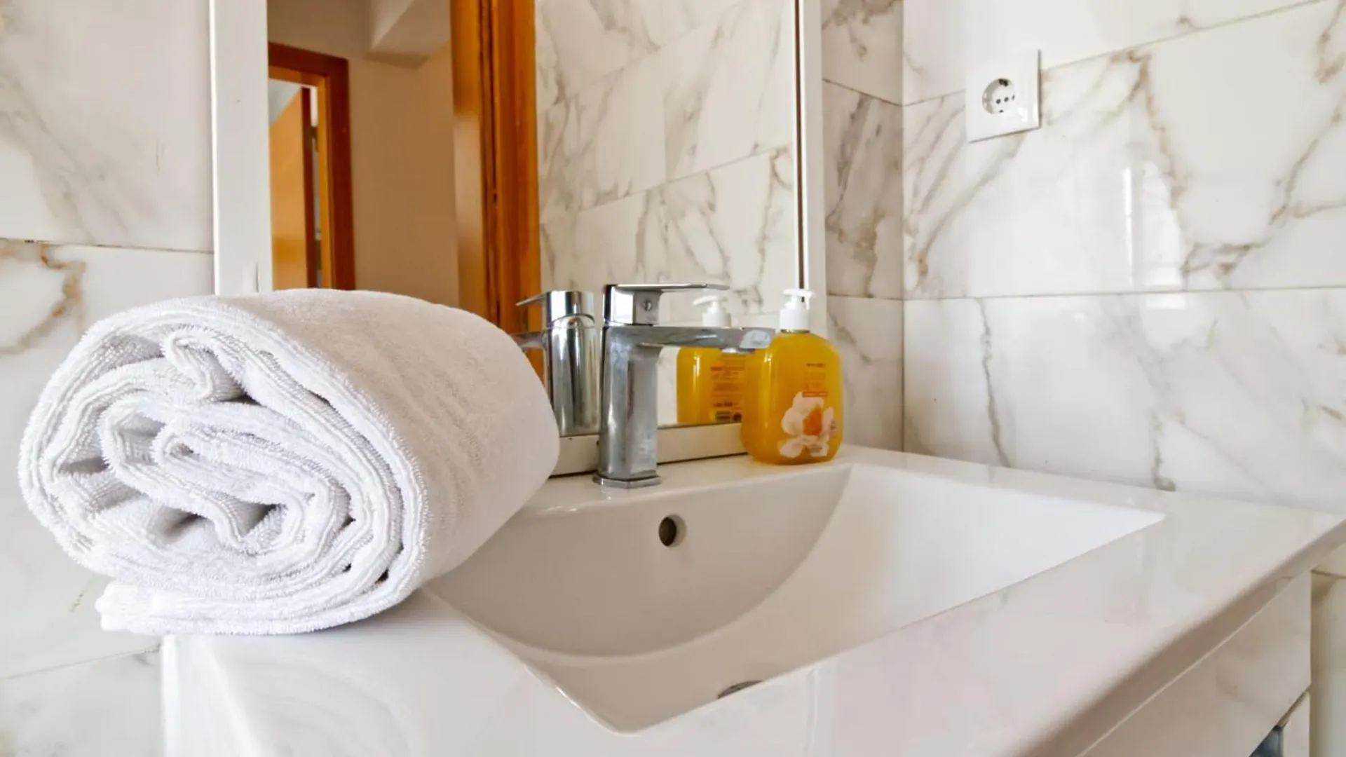 Apartment Central And Beautiful Flat Lisbon